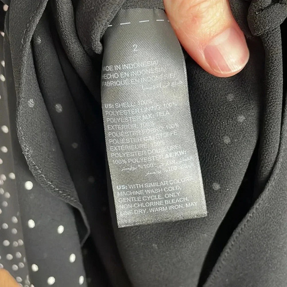 WHBM Black Blouse 2 - Picture 4 of 4